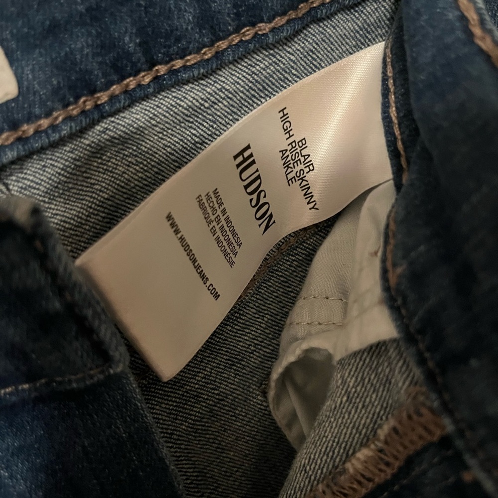 Hudson Jeans - Picture 4 of 4